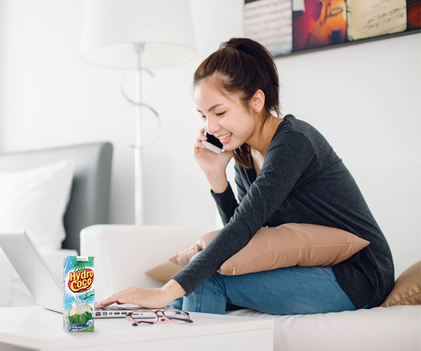 Hydro Coco ArtikelWASPADA! Bahaya Duduk Terlalu Lama Selama WFH