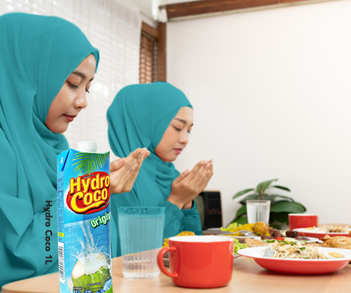 Hydro Coco ArtikelIni Reaksi  Tubuh Kamu Saat Berbuka dengan Air Kelapa